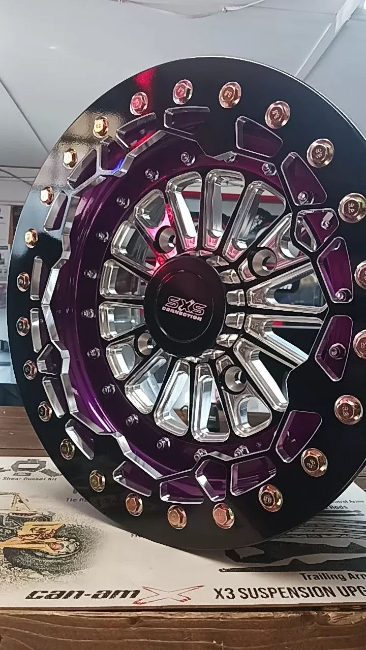 Alba Racing Custom wheels