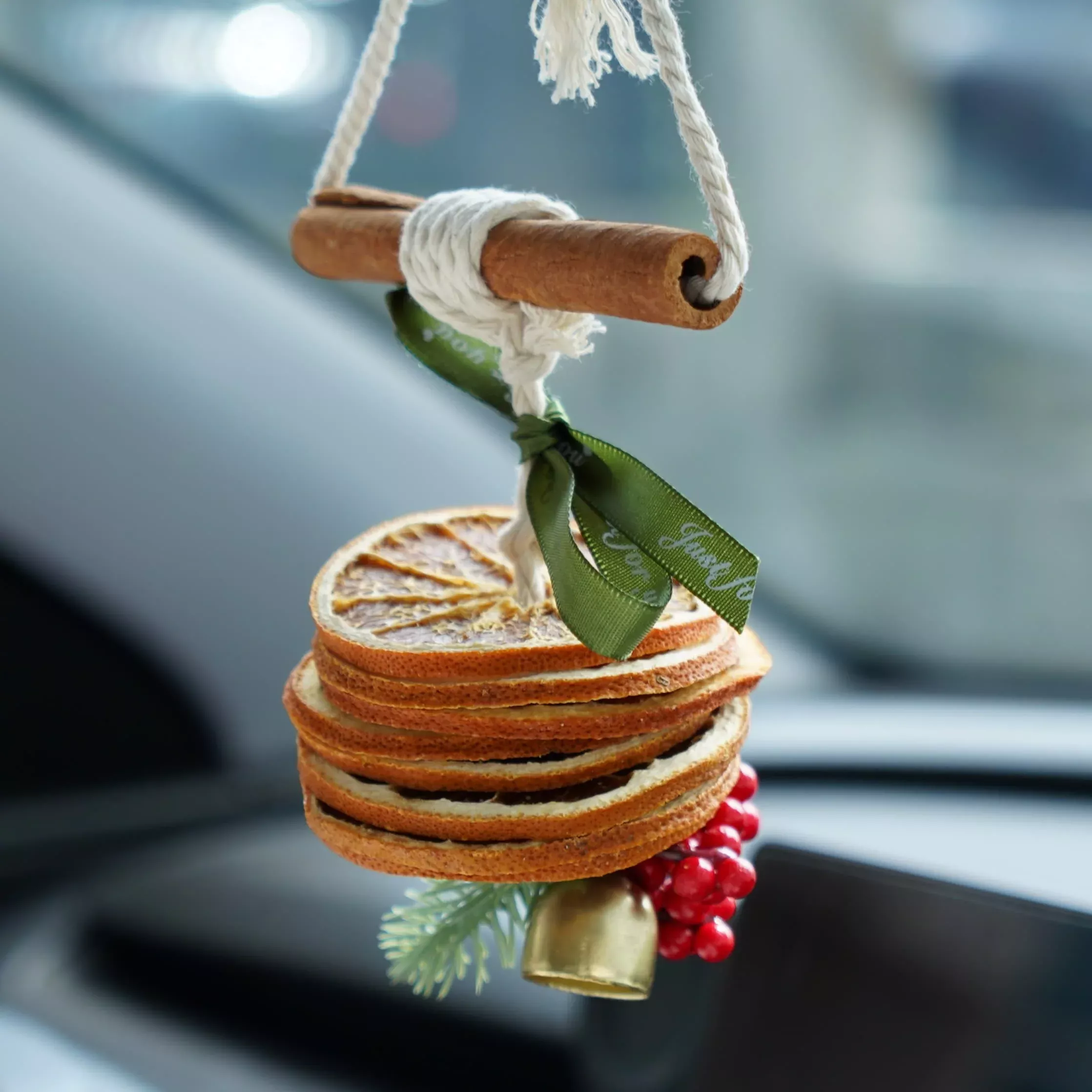 Car Orange Scent Christmas Ornament 丨Universal Hanging Design