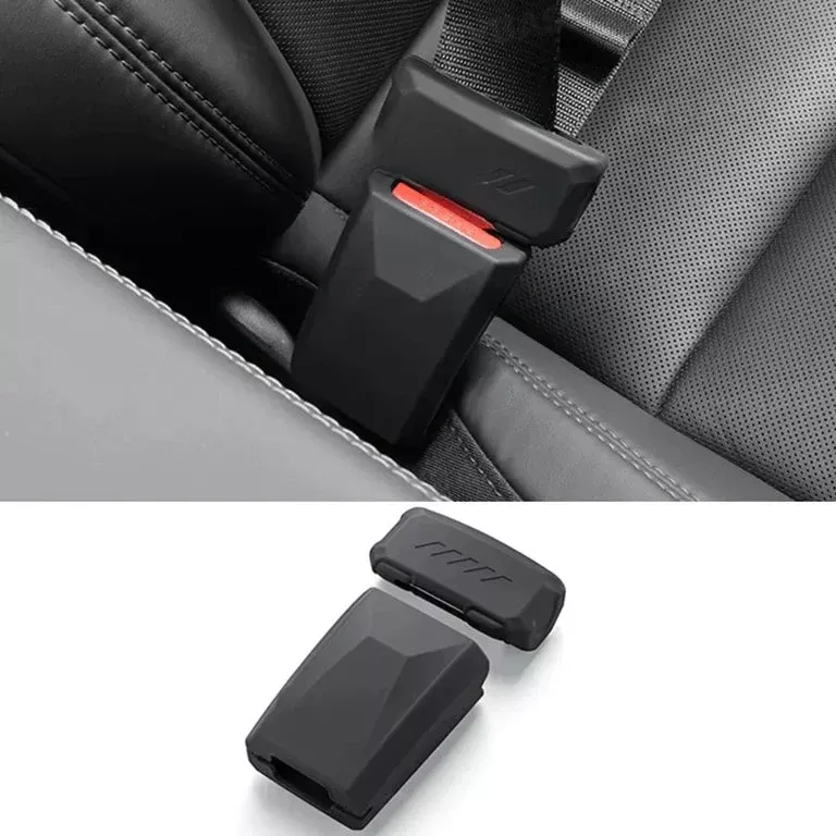 Full-Coverage Silicone Front Seat Belt Buckle Cover for Model Y Juniper / Model 3 Highland / Model YL