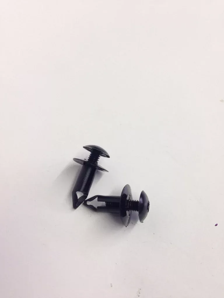 NISSAN – DATSUN TRUCK ’80/ COWL SCREW RIVET (50)
