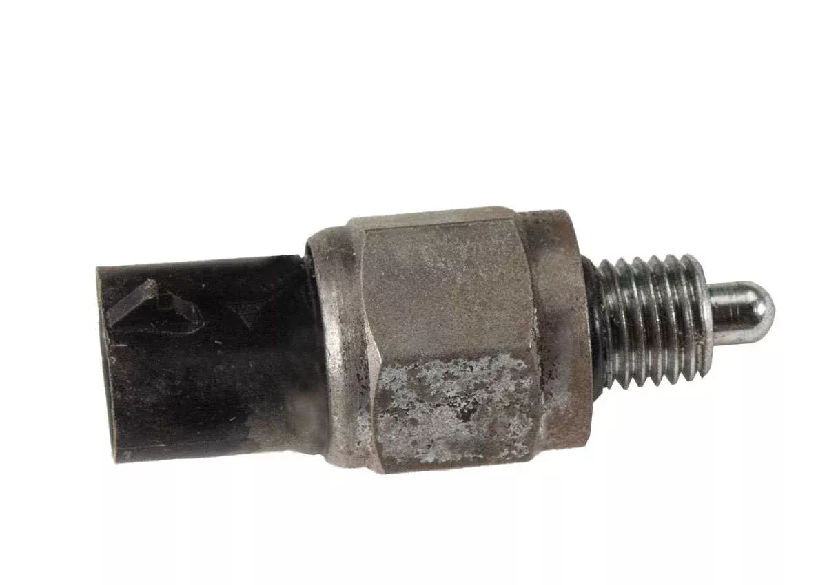 QU10966 Axle Mounted 4x4 Shift Indicator Switch for Dodge with CAD Axle