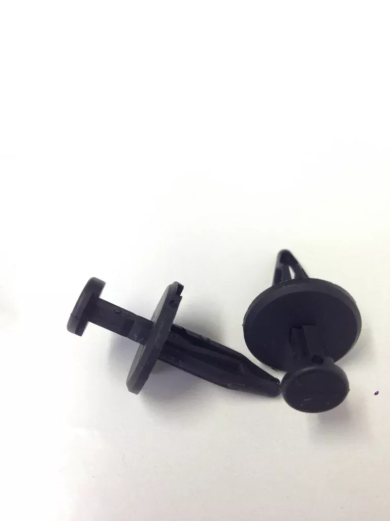 RIVET - DRIVE TYPE PLASTIC (25 PCS)